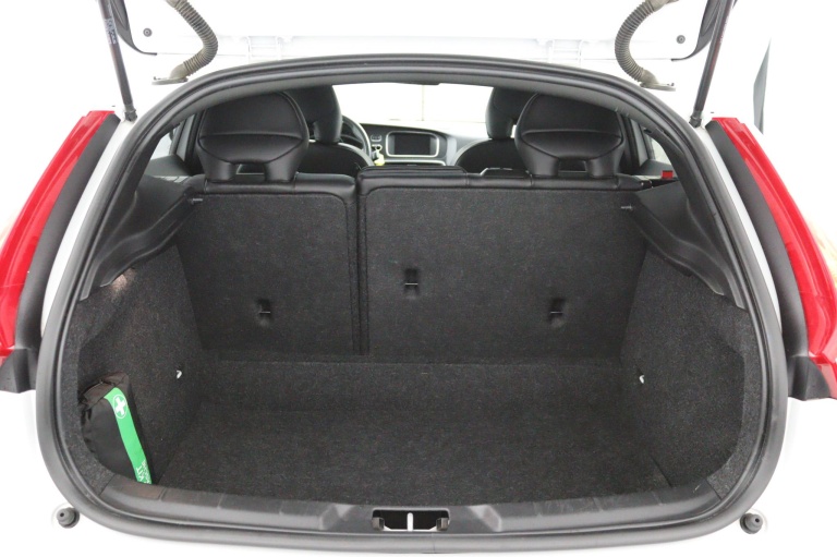 Volvo V40 - 1.5 T3 Polar+ Sport 24