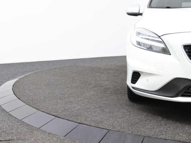 Volvo V40 - 1.5 T3 Polar+ Sport