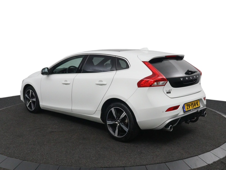 Volvo V40 - 1.5 T3 Polar+ Sport 4