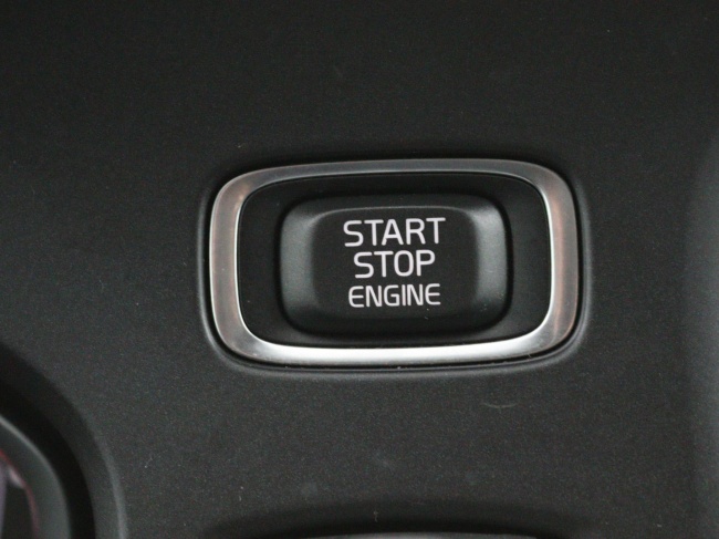 Volvo V40 - 1.5 T3 Polar+ Sport