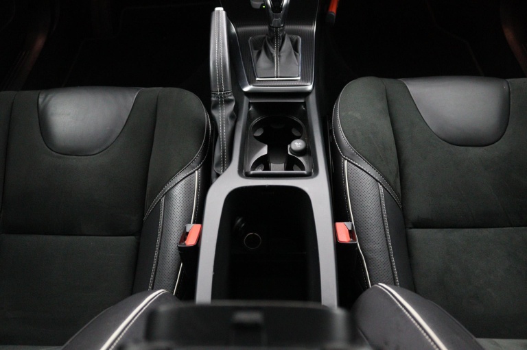 Volvo V40 - 1.5 T3 Polar+ Sport 42