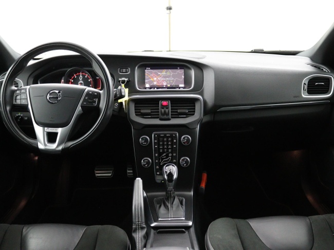 Volvo V40 - 1.5 T3 Polar+ Sport