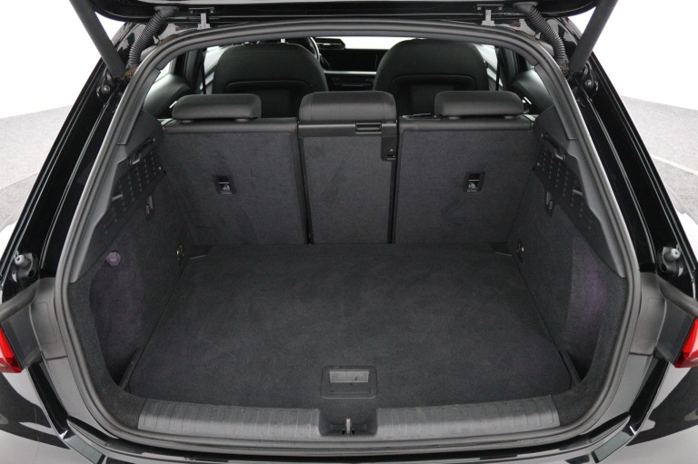 Audi A3 Sportback - 35 TFSI S edition 18