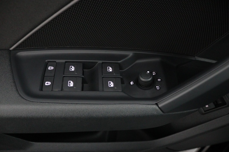 Audi A3 Sportback - 35 TFSI S edition 23