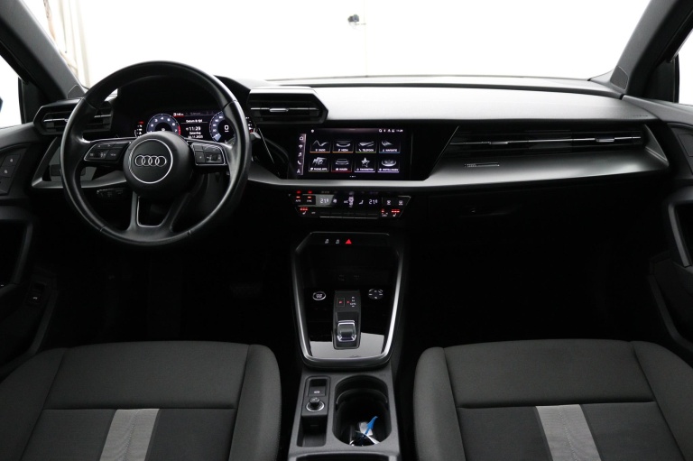 Audi A3 Sportback - 35 TFSI S edition 4