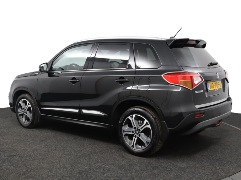 Suzuki Vitara - 1.6 High Executive 12