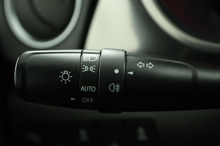 Suzuki Vitara - 1.6 High Executive 31