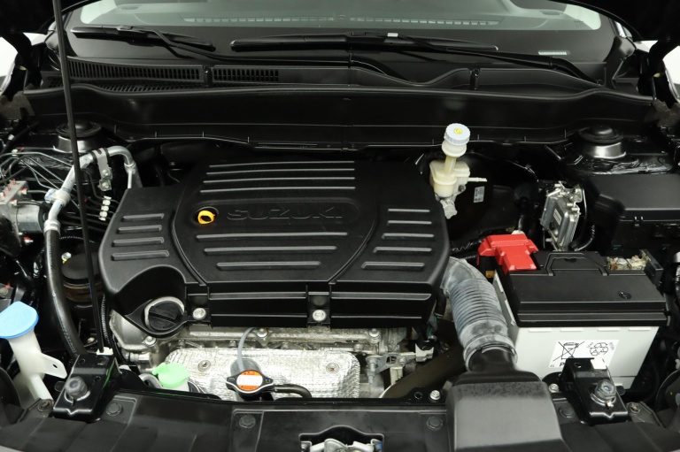 Suzuki Vitara - 1.6 High Executive 35