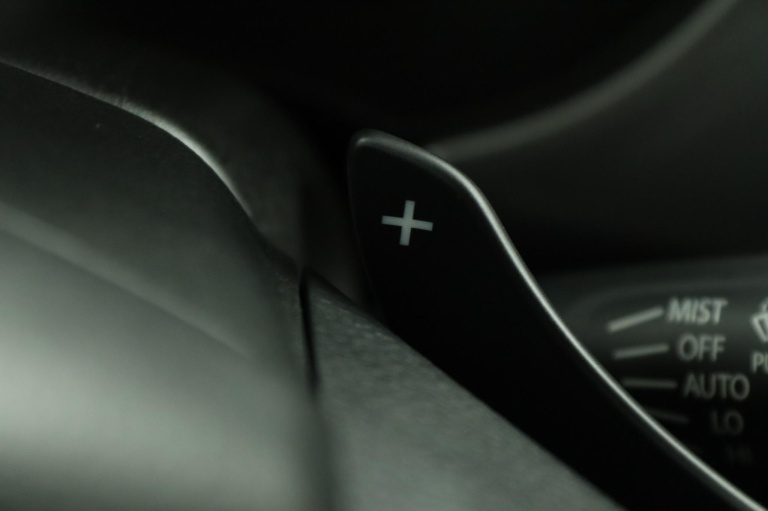 Suzuki Vitara - 1.6 High Executive 44