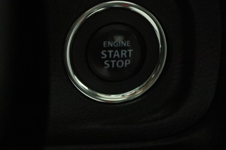 Suzuki Vitara - 1.6 High Executive 46