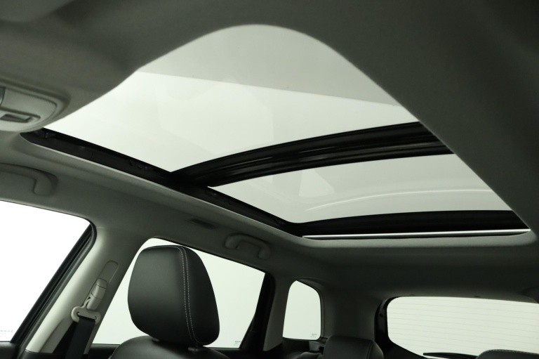 Suzuki Vitara - 1.6 High Executive 56