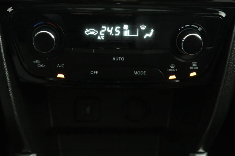 Suzuki Vitara - 1.6 High Executive 7