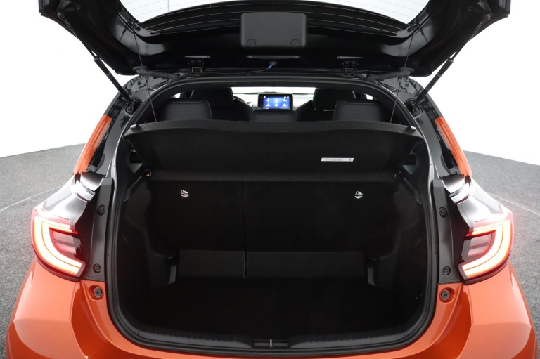 Toyota Yaris - 1.5 Hybrid Executive 22