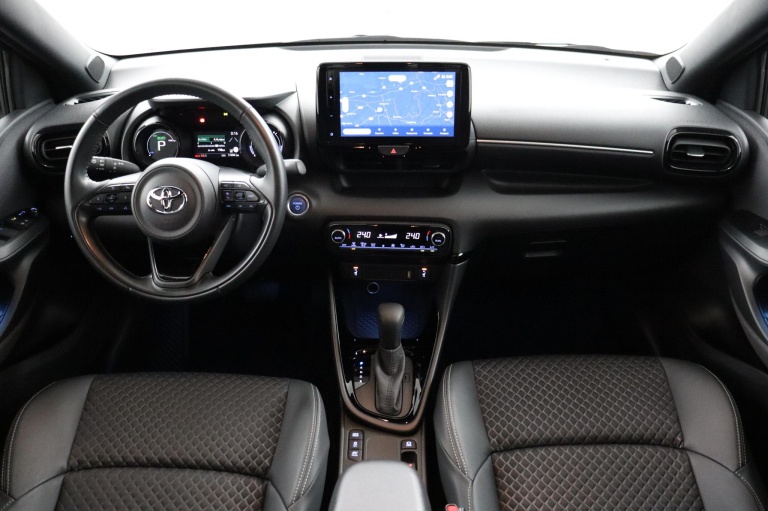 Toyota Yaris - 1.5 Hybrid Executive 4