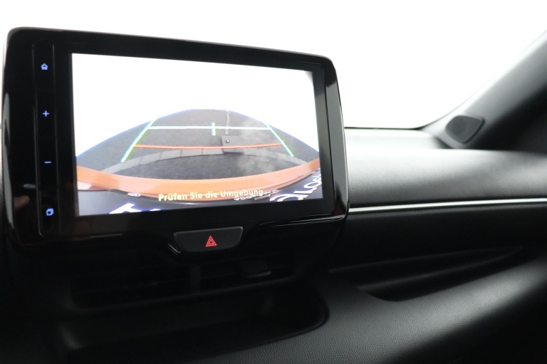 Toyota Yaris - 1.5 Hybrid Executive 9