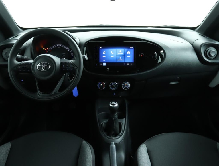 Toyota Aygo X - 1.0 VVT-i MT Play 4
