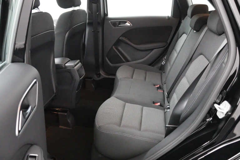 Mercedes-Benz B-klasse - 180 Lease Edition Plus 17