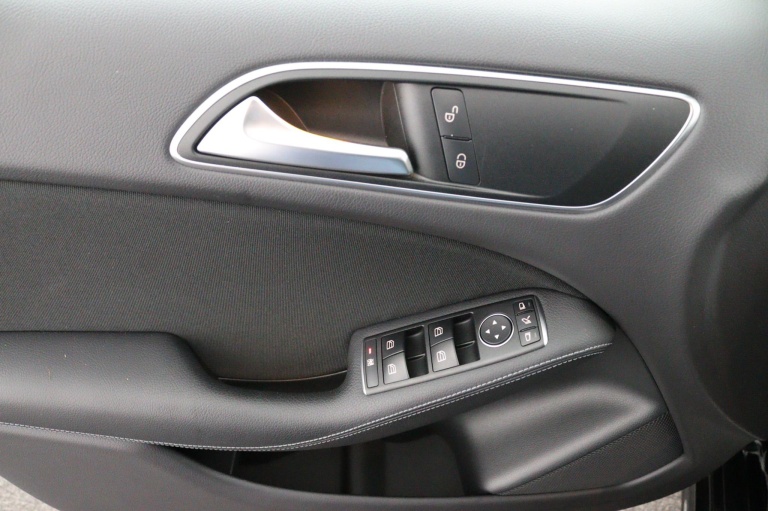 Mercedes-Benz B-klasse - 180 Lease Edition Plus 27