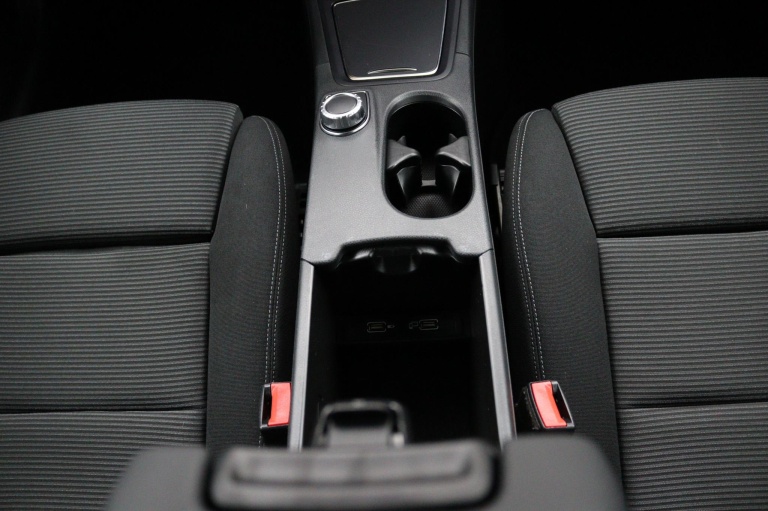 Mercedes-Benz B-klasse - 180 Lease Edition Plus 37