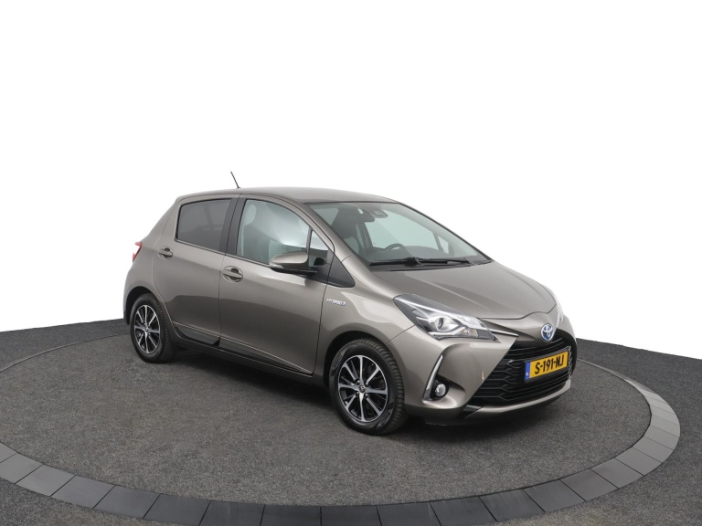Toyota Yaris - 1.5 Hybrid Design Sport 14