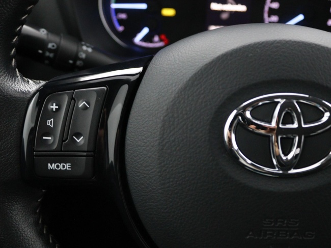 Toyota Yaris - 1.5 Hybrid Design Sport