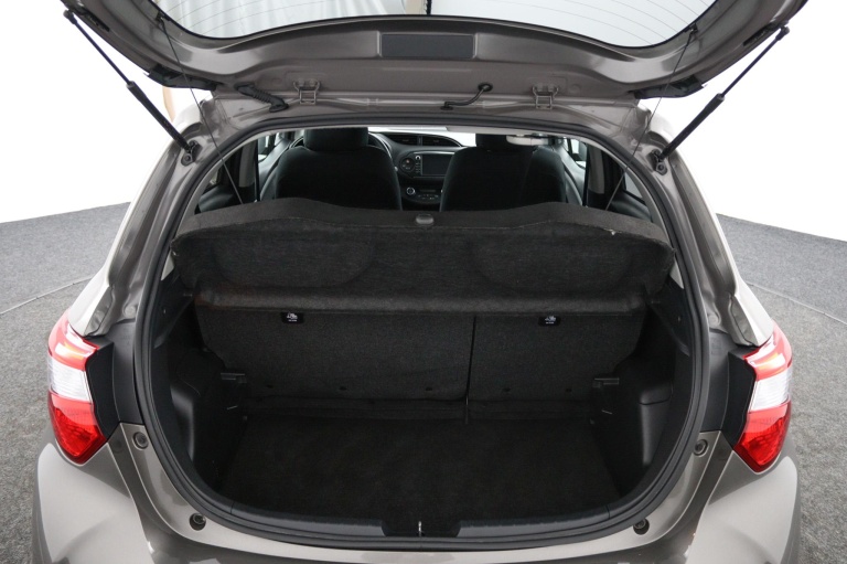 Toyota Yaris - 1.5 Hybrid Design Sport 23