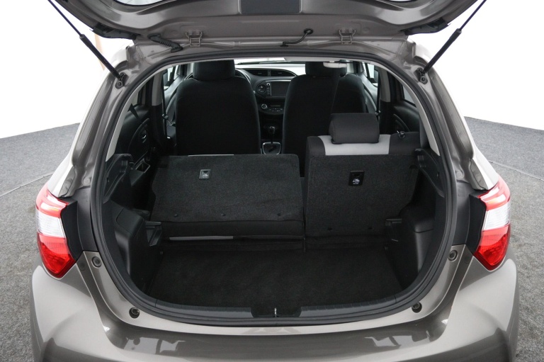 Toyota Yaris - 1.5 Hybrid Design Sport 25