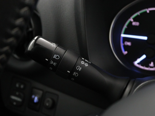 Toyota Yaris - 1.5 Hybrid Design Sport