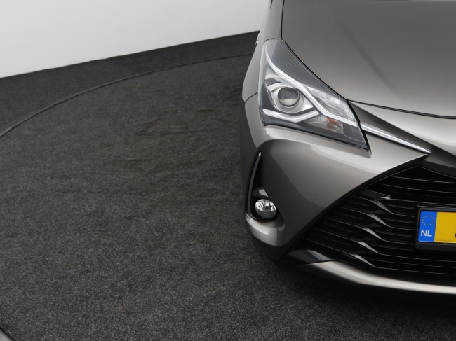 Toyota Yaris - 1.5 Hybrid Design Sport