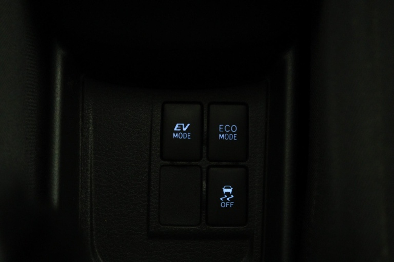 Toyota Yaris - 1.5 Hybrid Design Sport 43