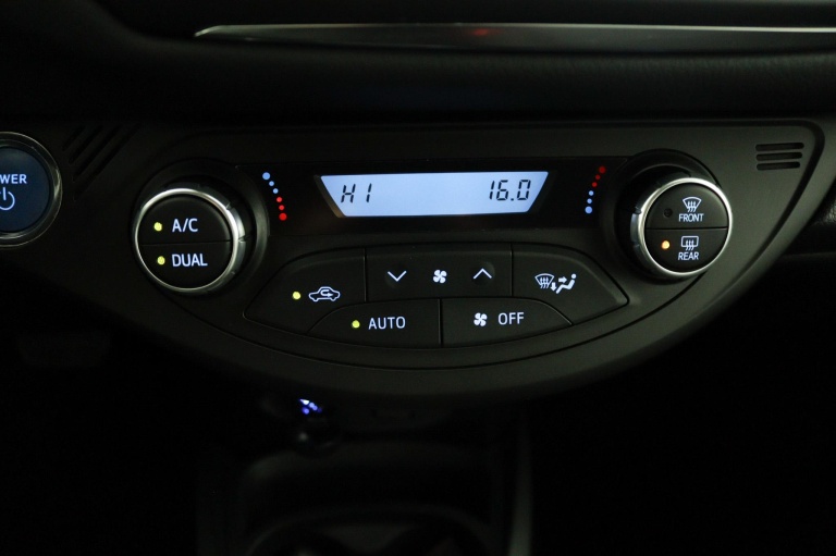 Toyota Yaris - 1.5 Hybrid Design Sport 7