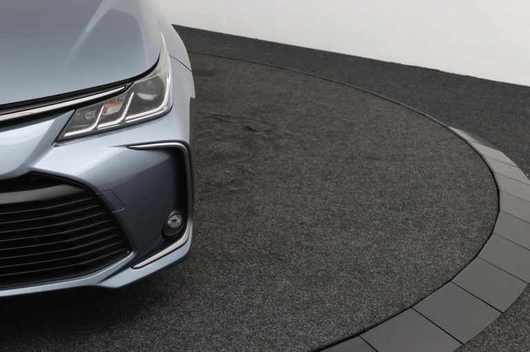 Toyota Corolla - 1.8 Hybrid First Edition Sedan 35