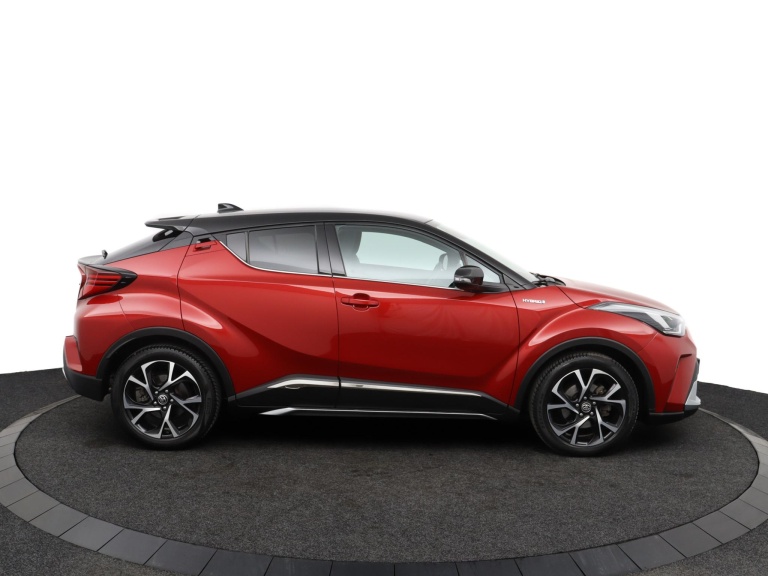 Toyota C-HR - 2.0 Hybrid Bi-Tone 13