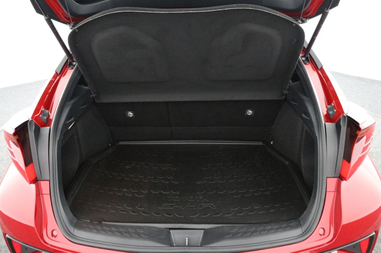 Toyota C-HR - 2.0 Hybrid Bi-Tone 22