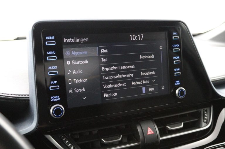 Toyota C-HR - 2.0 Hybrid Bi-Tone 47