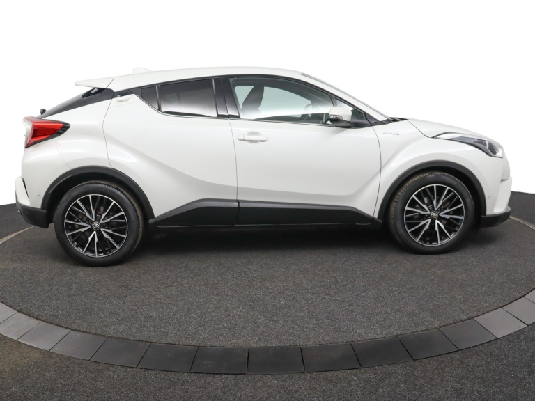 Toyota C-HR - 1.8 Hybrid Executive 13