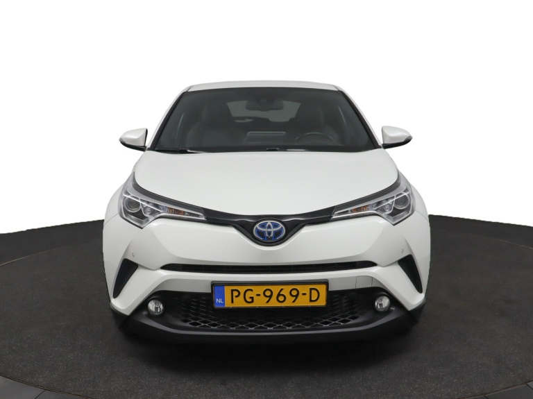 Toyota C-HR - 1.8 Hybrid Executive 16