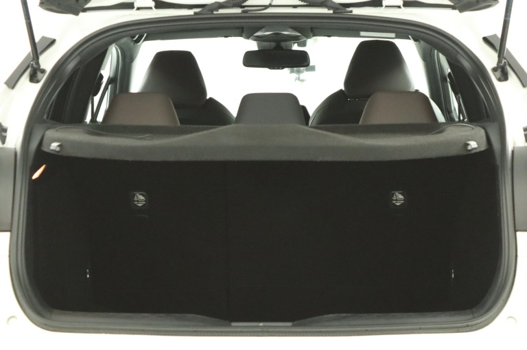 Toyota C-HR - 1.8 Hybrid Executive 23