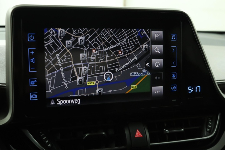 Toyota C-HR - 1.8 Hybrid Executive 28