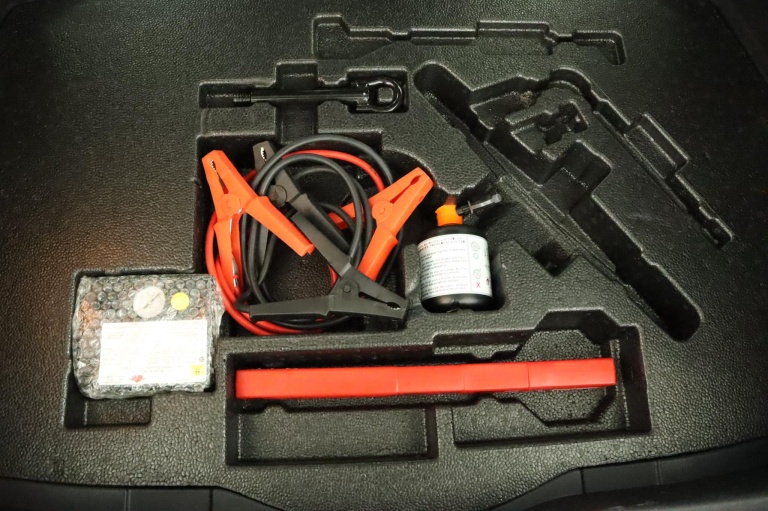 Toyota C-HR - 1.8 Hybrid Executive 34