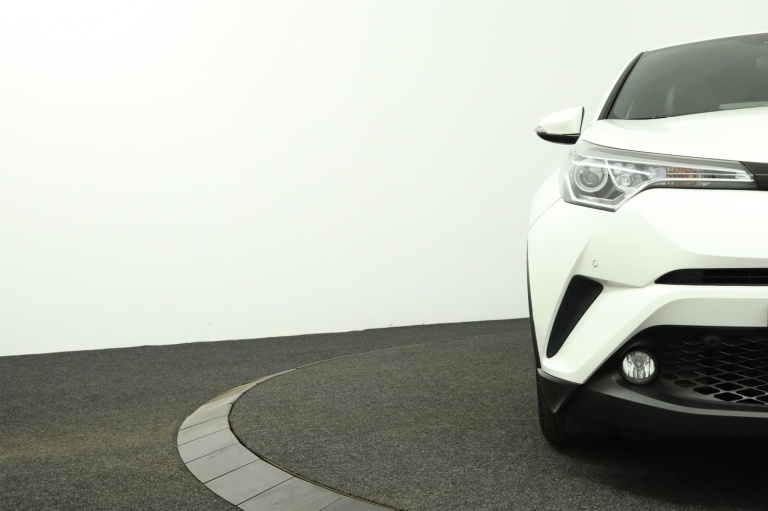 Toyota C-HR - 1.8 Hybrid Executive 37