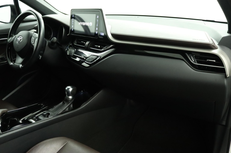 Toyota C-HR - 1.8 Hybrid Executive 43