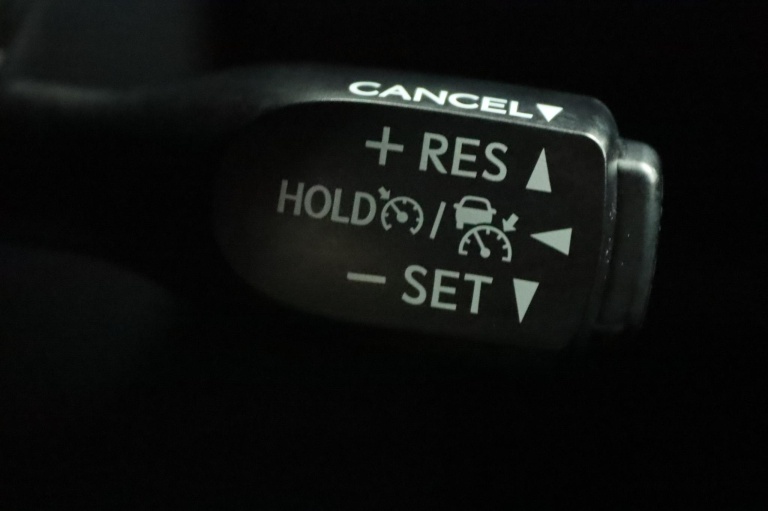 Toyota C-HR - 1.8 Hybrid Executive 45