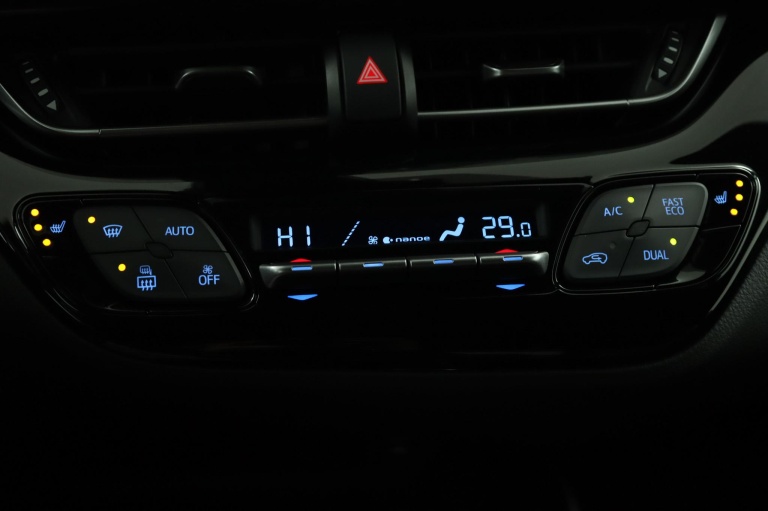 Toyota C-HR - 1.8 Hybrid Executive 7