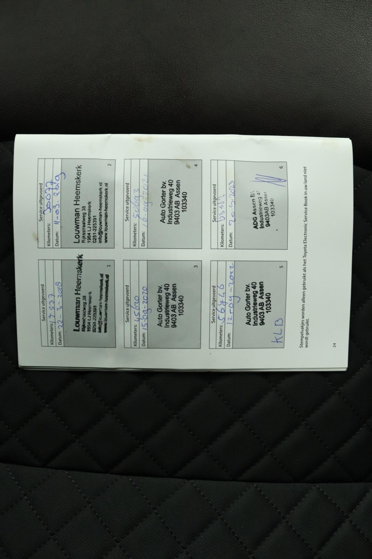 Toyota C-HR - 1.8 Hybrid Executive 72