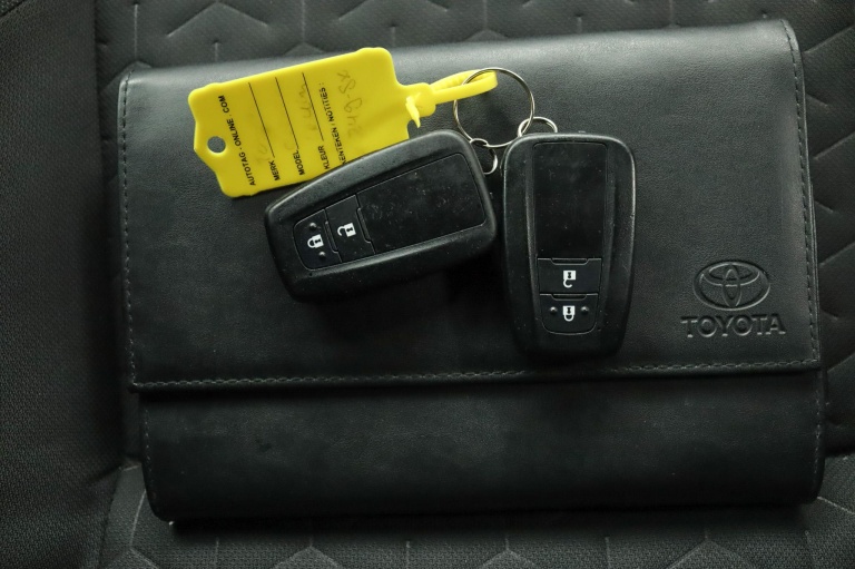 Toyota Corolla Touring Sports - 2.0 Hybrid First Edition 11