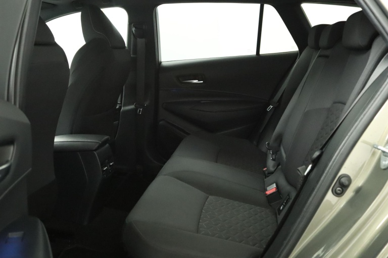 Toyota Corolla Touring Sports - 2.0 Hybrid First Edition 18