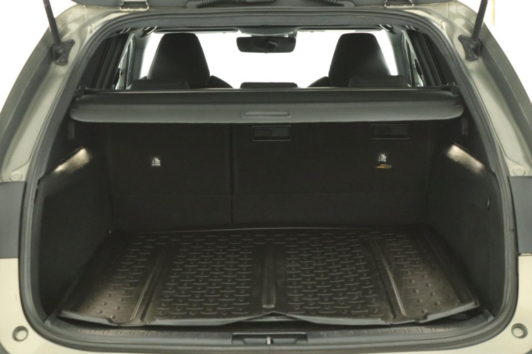 Toyota Corolla Touring Sports - 2.0 Hybrid First Edition 23