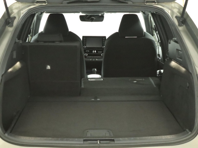 Toyota Corolla Touring Sports - 2.0 Hybrid First Edition