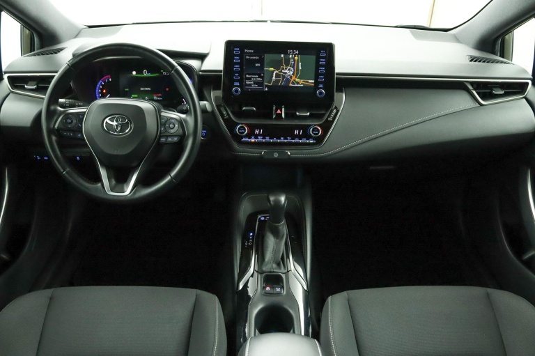 Toyota Corolla Touring Sports - 2.0 Hybrid First Edition 4